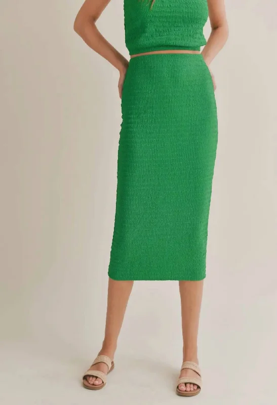 Fashionable Women's Clothing So Fresh Midi Skirt In Kelly Green