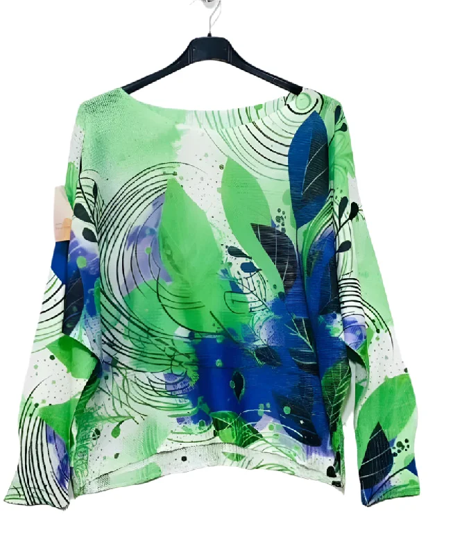 Hurry Before It's Gone C0051 Green Leaves Round Knit Print