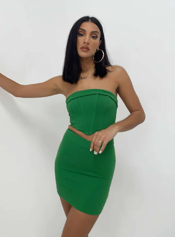 On-Trend Fashion Offers Laviella Set Green