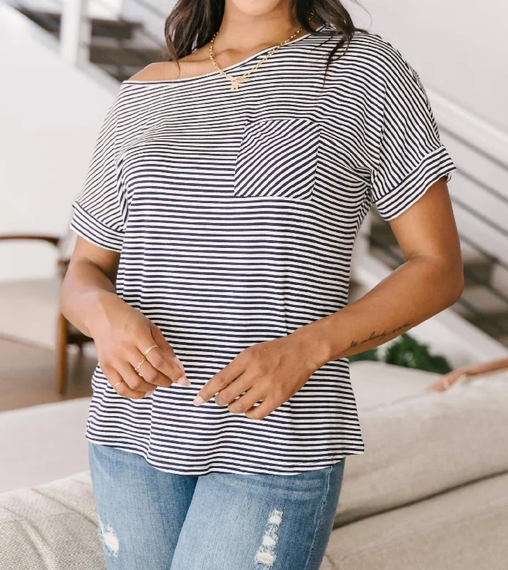 Chic Styles The Boardwalk Top In Navy