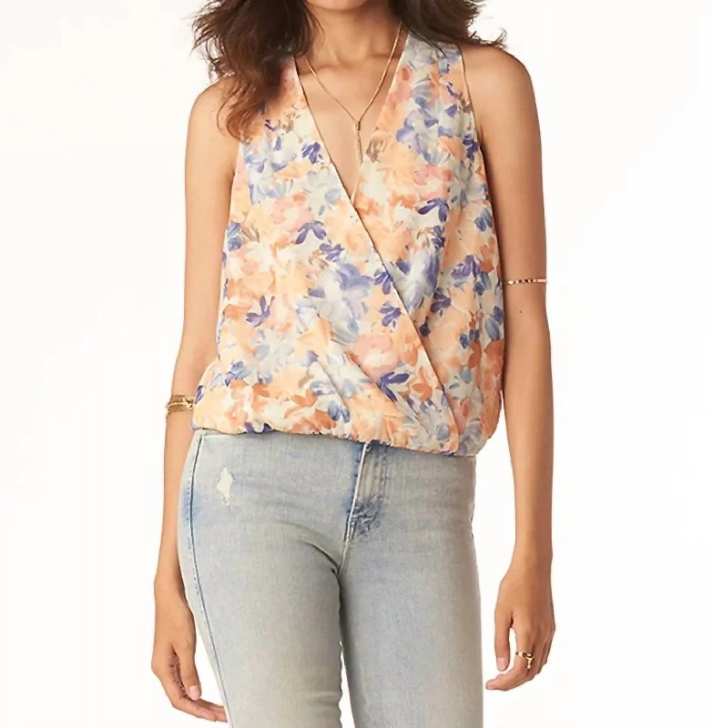 Trend Forward Threads Carinna Top In Pressed Floral