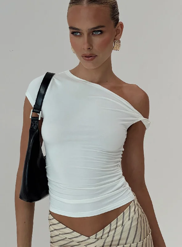 Chic Style, Always In Vogue Fabre Top White